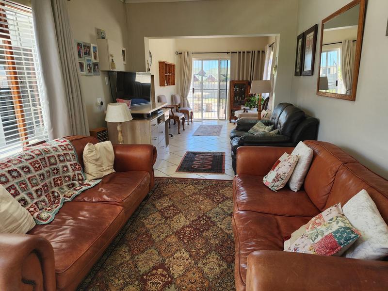 5 Bedroom Property for Sale in Hartenbos Western Cape